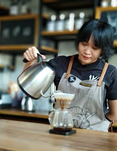 barista_cewek_semarang